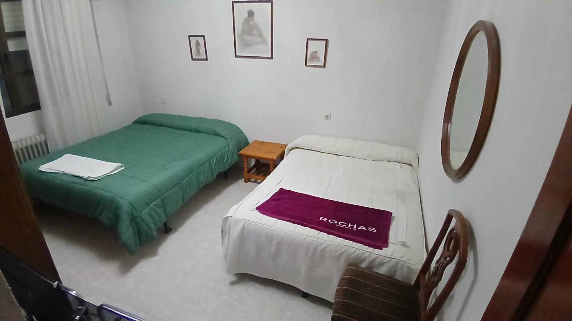 Habitacion Privada Familiar โตเลโด ภายนอก รูปภาพ